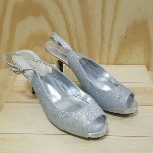 Women’s Sexy Silver Glitter Heels sz 10